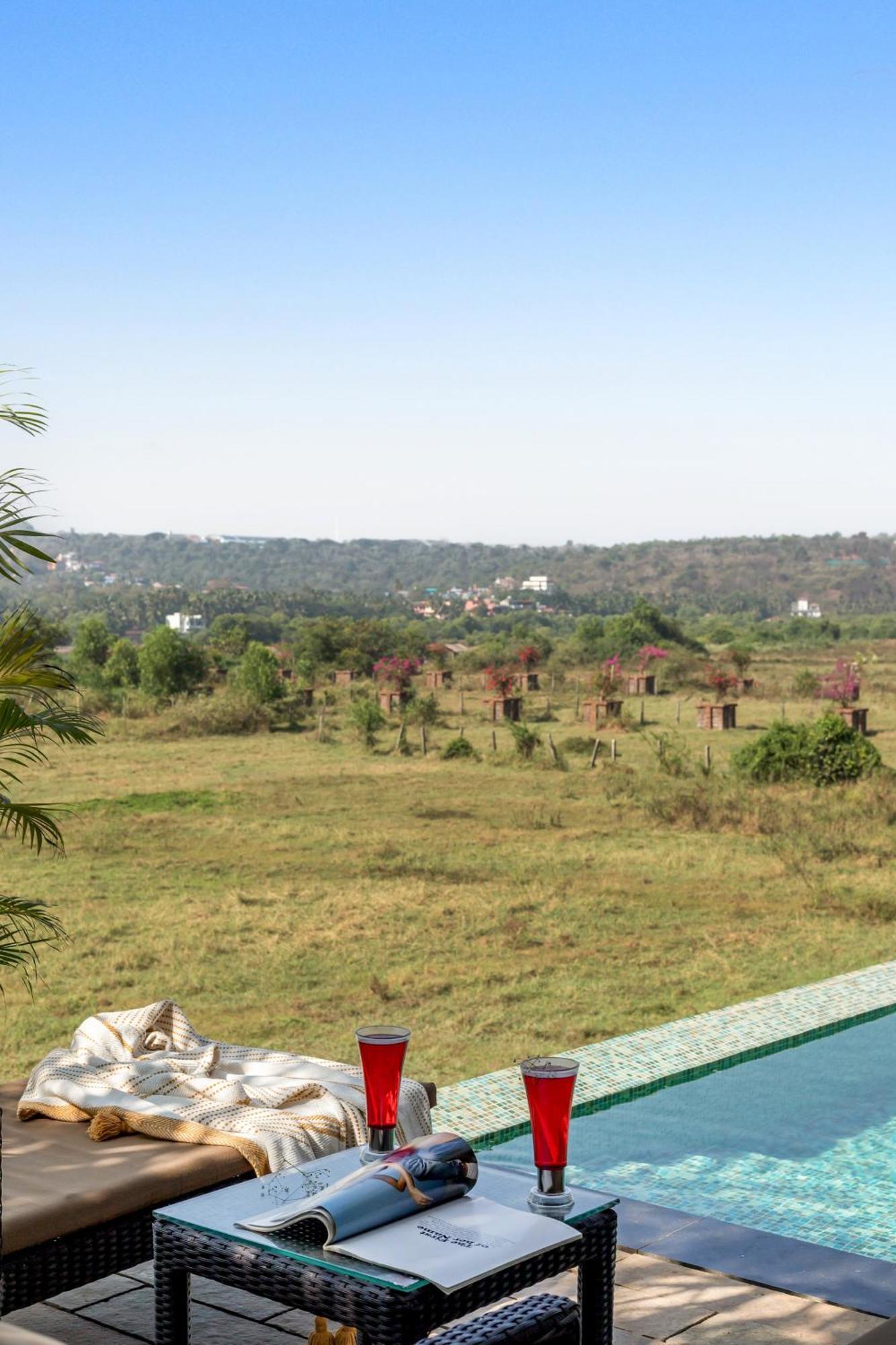 Sohonos 2 - Luxurious 3Bhk With Private Pool Villa Nerul  Bagian luar foto